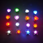 Paires de boucles d'oreille à leds zircon (Lot 100 pcs)