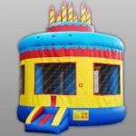 Château gonflable - Gâteau d'anniversaire - 4.8 x 4.8 x 4.8 m